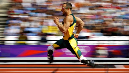 kaiyun网站-墨西哥马术协会授予费德里科·费尔南德斯“年度最佳障碍赛骑手”称号。